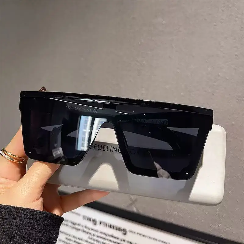Vintage Outdoor Fashion - Lunettes de soleil carrées vintage pour